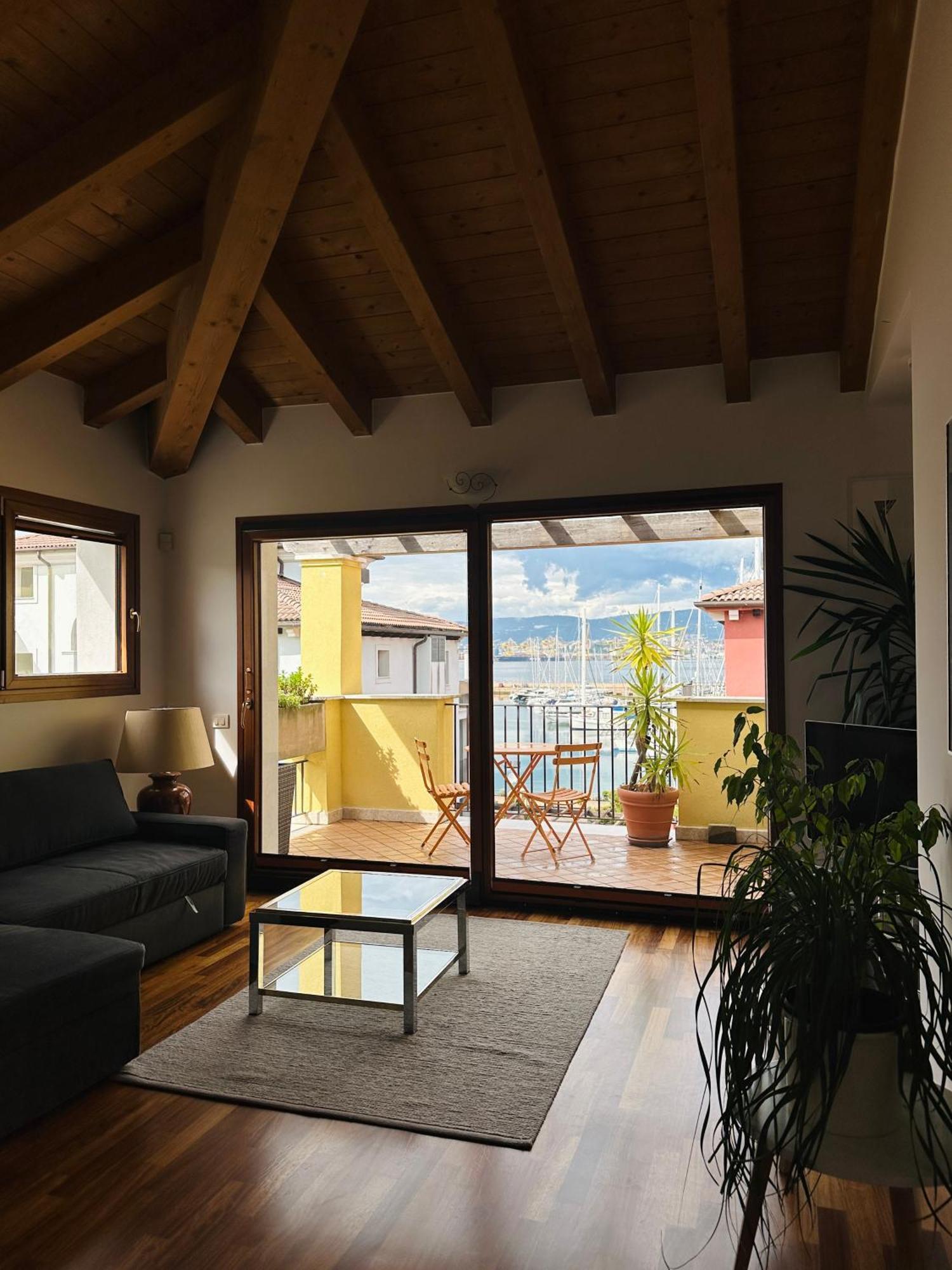 Apartment Claudia Муджа Экстерьер фото